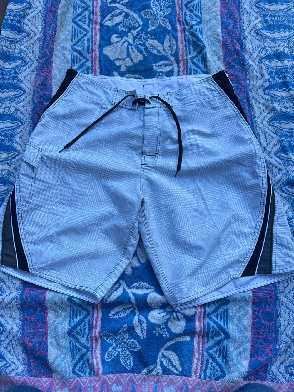 Vintage RS Surf Men's board shorts - patterned light grey-multi waistband